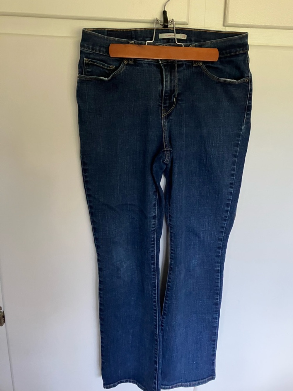 Levi’s classic boot jeans